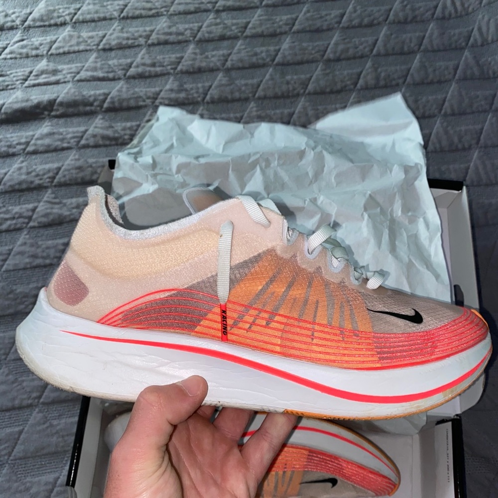 Nike Zoom Fly SP SIZE 9